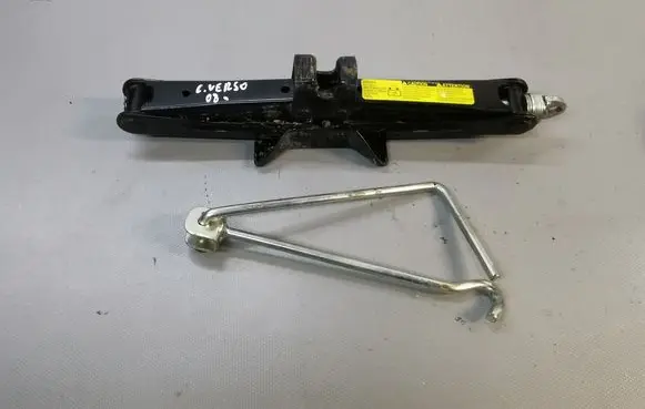 Toyota Corolla Verso AR10 Lift Jack 