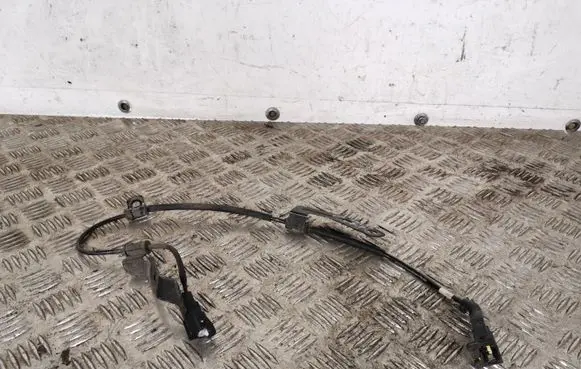 Hyundai Santa Fe Rear ABS sensor wiring 919202W000