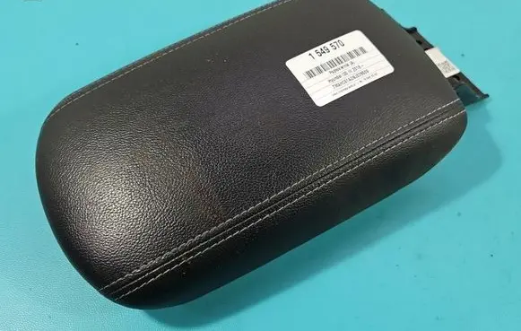 Hyundai i30 Armrest 84660G4000 IMPRK1549570