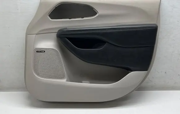 Chrysler Pacifica Front door card panel trim 6WF451A3AB DPRF4422