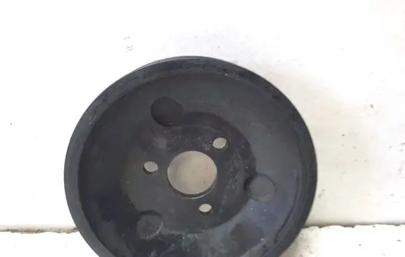 BMW 3 E46 Power steering pump pulley 32427500335