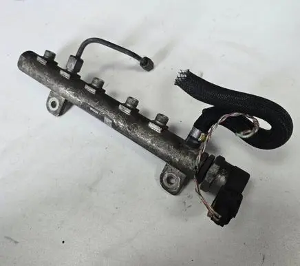 Opel Astra H Fuel main line pipe 55200266 0445214056 016828L2