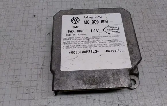 Volkswagen Golf IV Airbag control unit/module 1J0909609 5WK42800