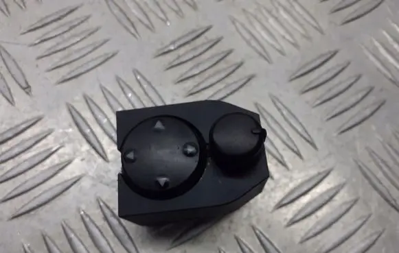 Audi A3 S3 8L Wing mirror switch 8D0959565