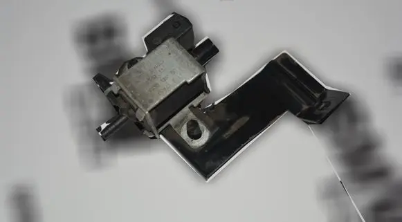 BMW X5 E53 Turbo solenoid valve 1742711