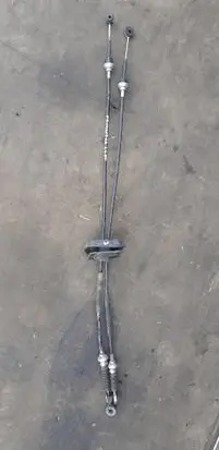 Nissan Primastar Gear shift cable linkage 9612672