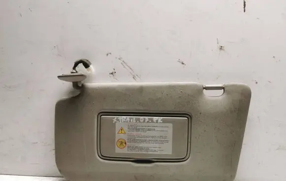 Nissan X-Trail T31 Sun visor