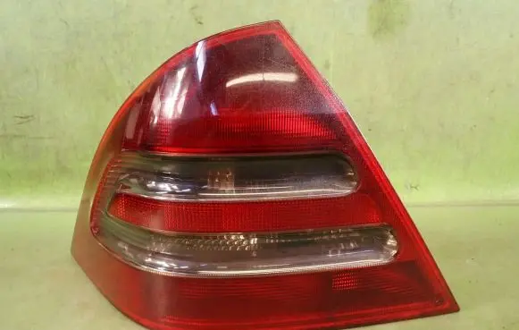 Mercedes-Benz C W203 Rear/tail lights