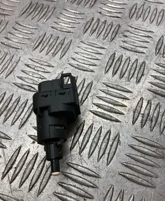 Volkswagen Golf V Brake pedal sensor switch 6Q0945511