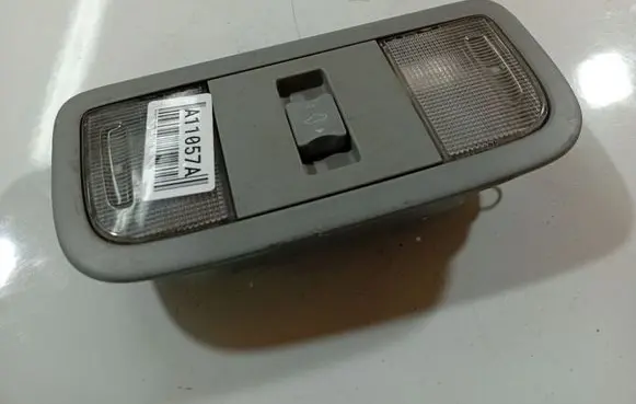 Honda FR-V Front seat light 