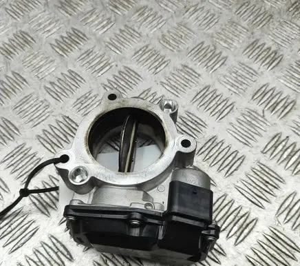 Volvo XC60 Throttle valve 32223833