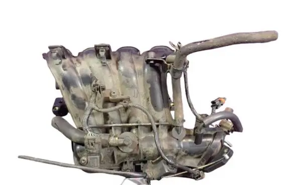 Hyundai i10 Intake manifold