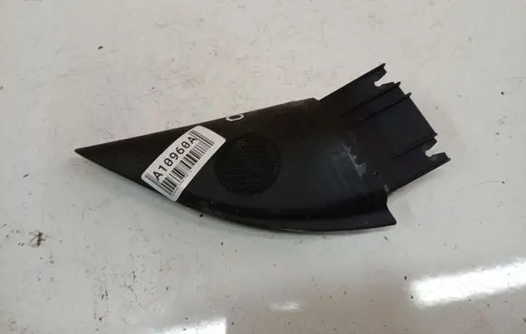Volkswagen PASSAT B5 Front door speaker 3B0837994