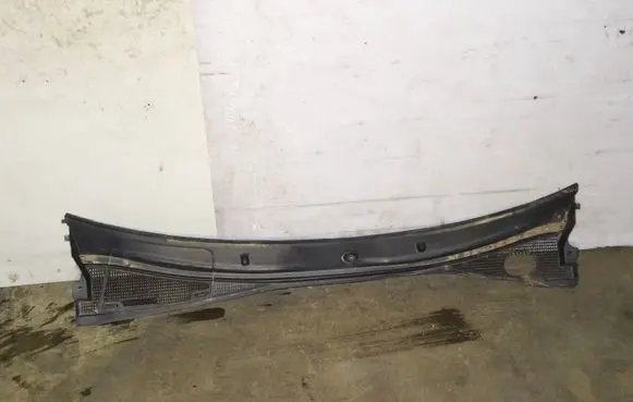 Renault Kangoo I Wiper trim 7700304885