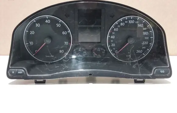 Volkswagen Golf V Speedometer (instrument cluster) 1K0920850K