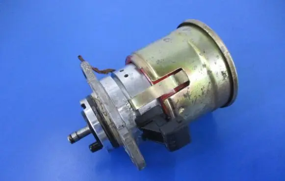 Seat Cordoba (6K) Spark distributor 