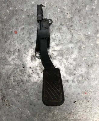 Ford Fiesta Accelerator throttle pedal 8V219F836ABBILI 8V219F836AB