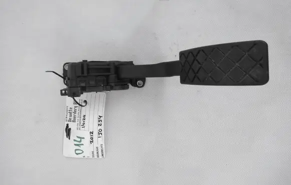Seat Ibiza IV (6J,6P) Accelerator throttle pedal 6Q1721503M 6PV00849641
