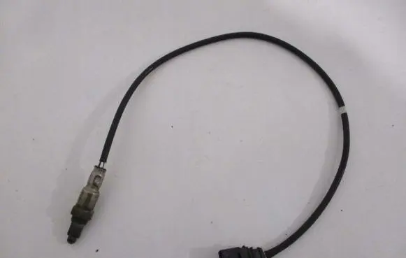 Volkswagen Caddy Lambda probe sensor 04E906262GA