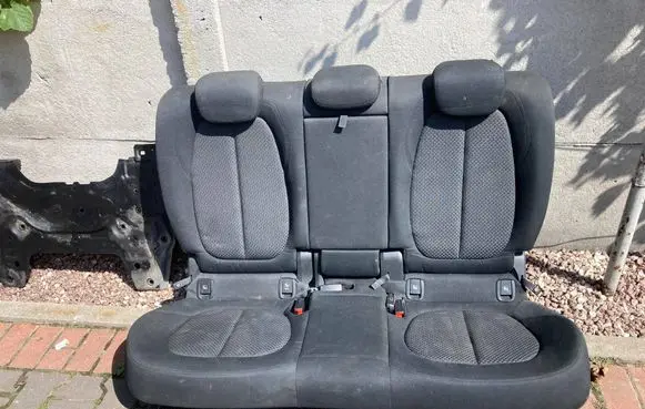 BMW X1 F48 F49 Second row seats 