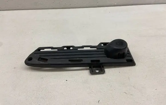 Mini One - Cooper F56 F55 Front bumper lower grill 7340748