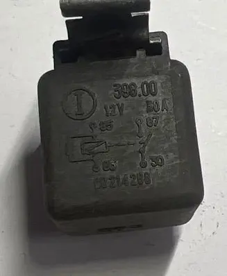 Opel Kadett E Other relay 90214288 39800