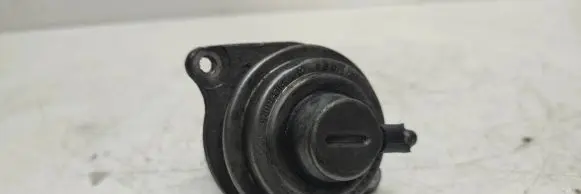 Mercedes-Benz A W169 EGR valve A6401401360