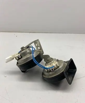 Peugeot 308 Horn signal 9676258880