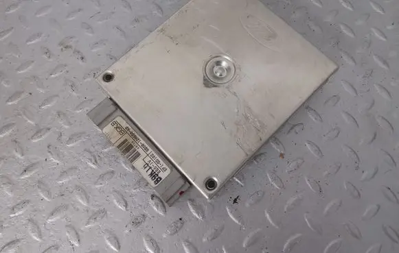 Ford Scorpio Engine control unit/module 88GB12A650KB 88GB-12A650-KB