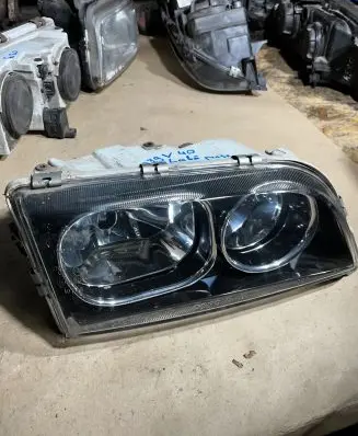 Volvo S40, V40 Headlight/headlamp 087731109R 30399879