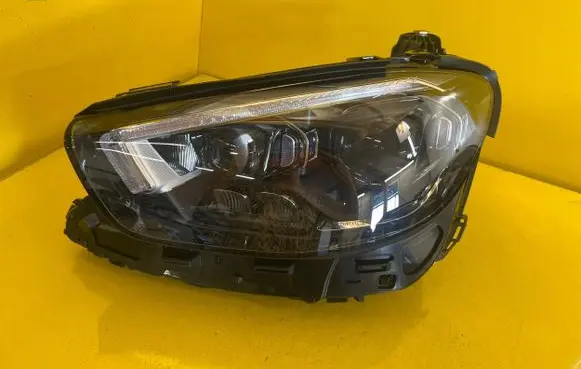 Mercedes-Benz E W213 Headlight/headlamp A2139060310
