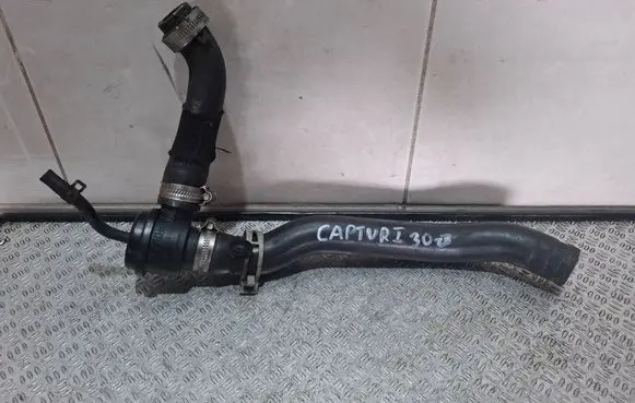 Renault Captur Air intake duct part 3028024