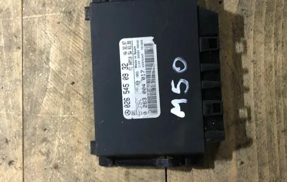 Mercedes-Benz E W210 Parking PDC control unit/module 0265450932 033M034M 0263004017