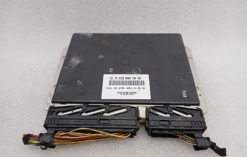 Mercedes-Benz C W205 Air suspension control unit module (rear) A2229007010