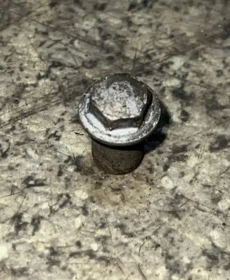 Nuts/bolts