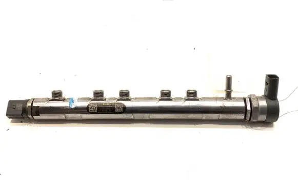 BMW X5 F15 Fuel main line pipe 02810029497800601