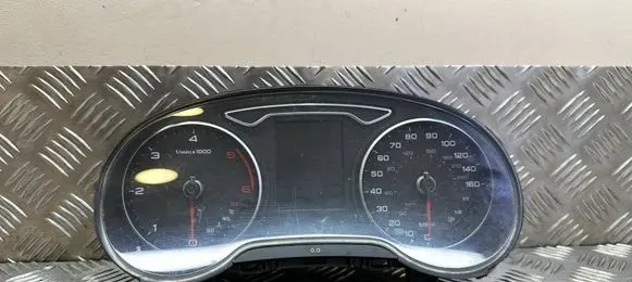 Audi A3 S3 8V Speedometer (instrument cluster) 8V0920971E