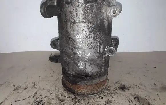 Ford Focus Air conditioning (A/C) compressor (pump) 20130622
