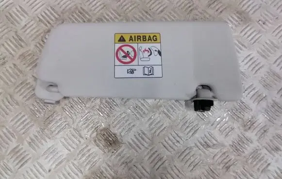 Dacia Sandero III Sun visor