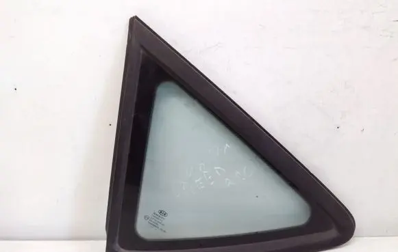 KIA Ceed Rear side window