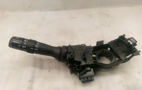 Toyota Auris 150 Indicator stalk 8414002330 3164380
