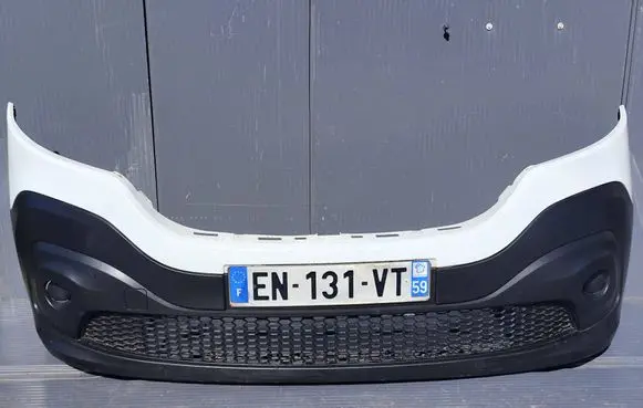 Renault Trafic III (X82) Front bumper TRAFICIIIZDERZAK