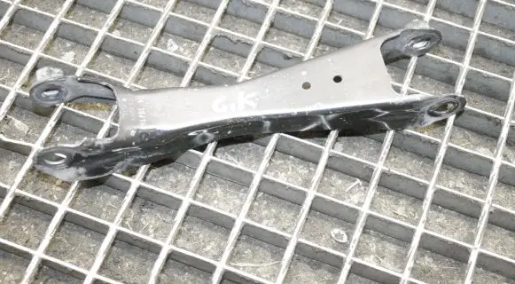 BMW i3 Rear upper control arm/wishbone