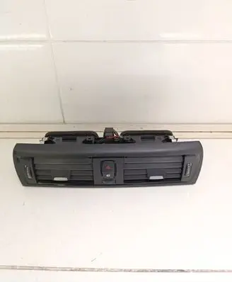 BMW 1 F20 F21 Dash center air vent grill 920711610 507892