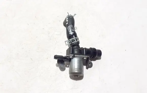 Volvo S60 Electric auxiliary coolant/water pump 32222660