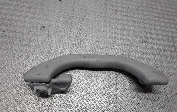 Volkswagen PASSAT B5.5 Rear interior roof grab handle 3B0857608