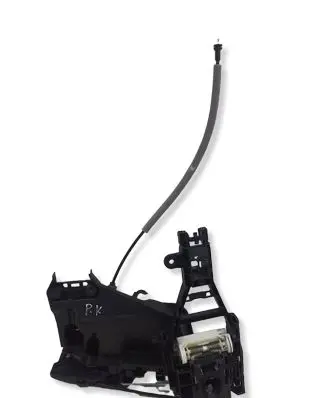 Volvo XC40 Front door lock 31440997 30747095