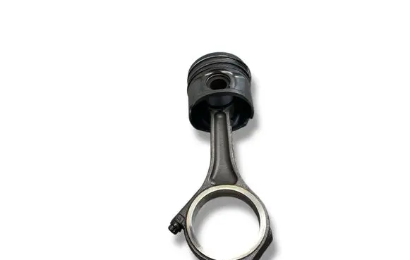 Jaguar S-Type Piston with connecting rod AJD