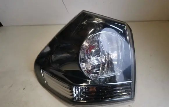 Lexus RX 330 - 350 - 400H Rear/tail lights