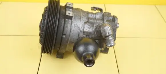 BMW 7 E65 E66 Power steering pump 6781267 306D3